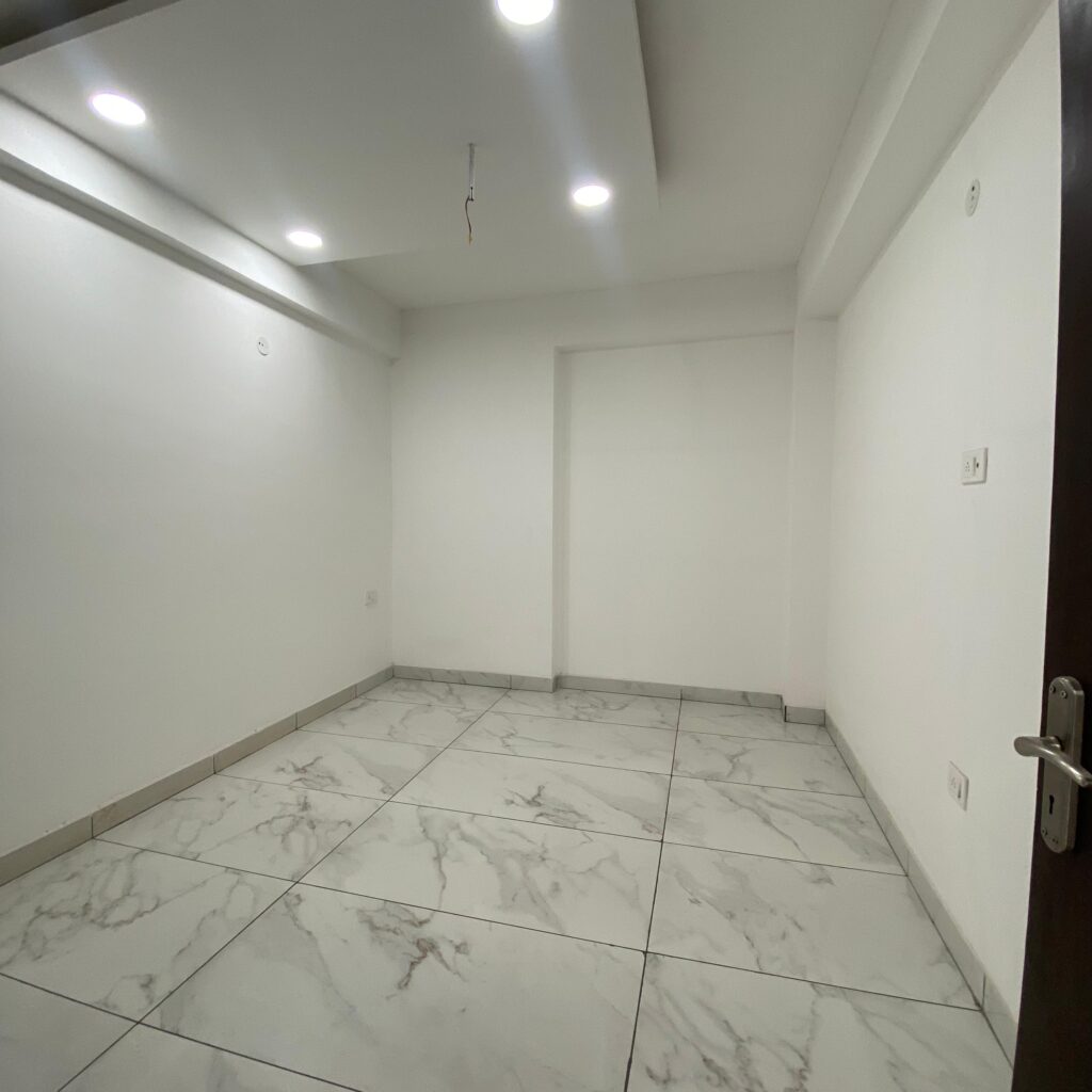 WhatsApp Image 2025-05-12 at 9.37.40 AM (1)